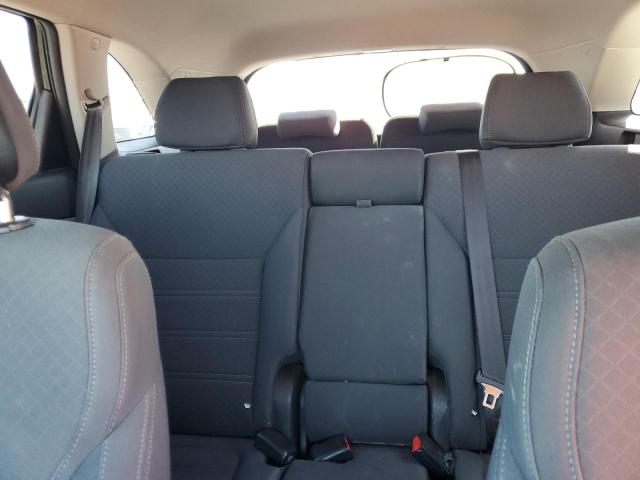 2016 KIA SORENTO LX - 5XYPG4A30GG061900