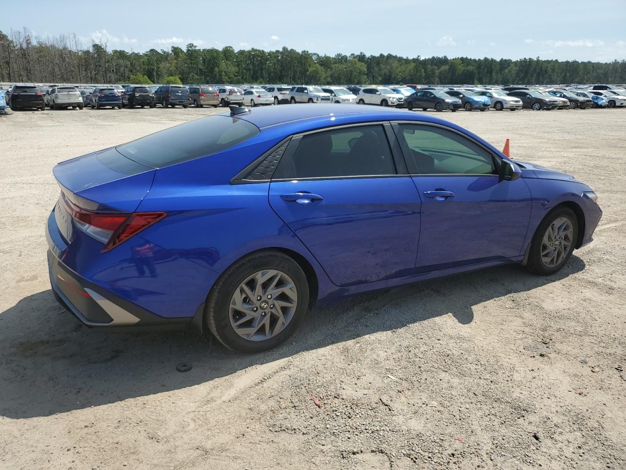 Lot #2902580915 2024 HYUNDAI ELANTRA SE