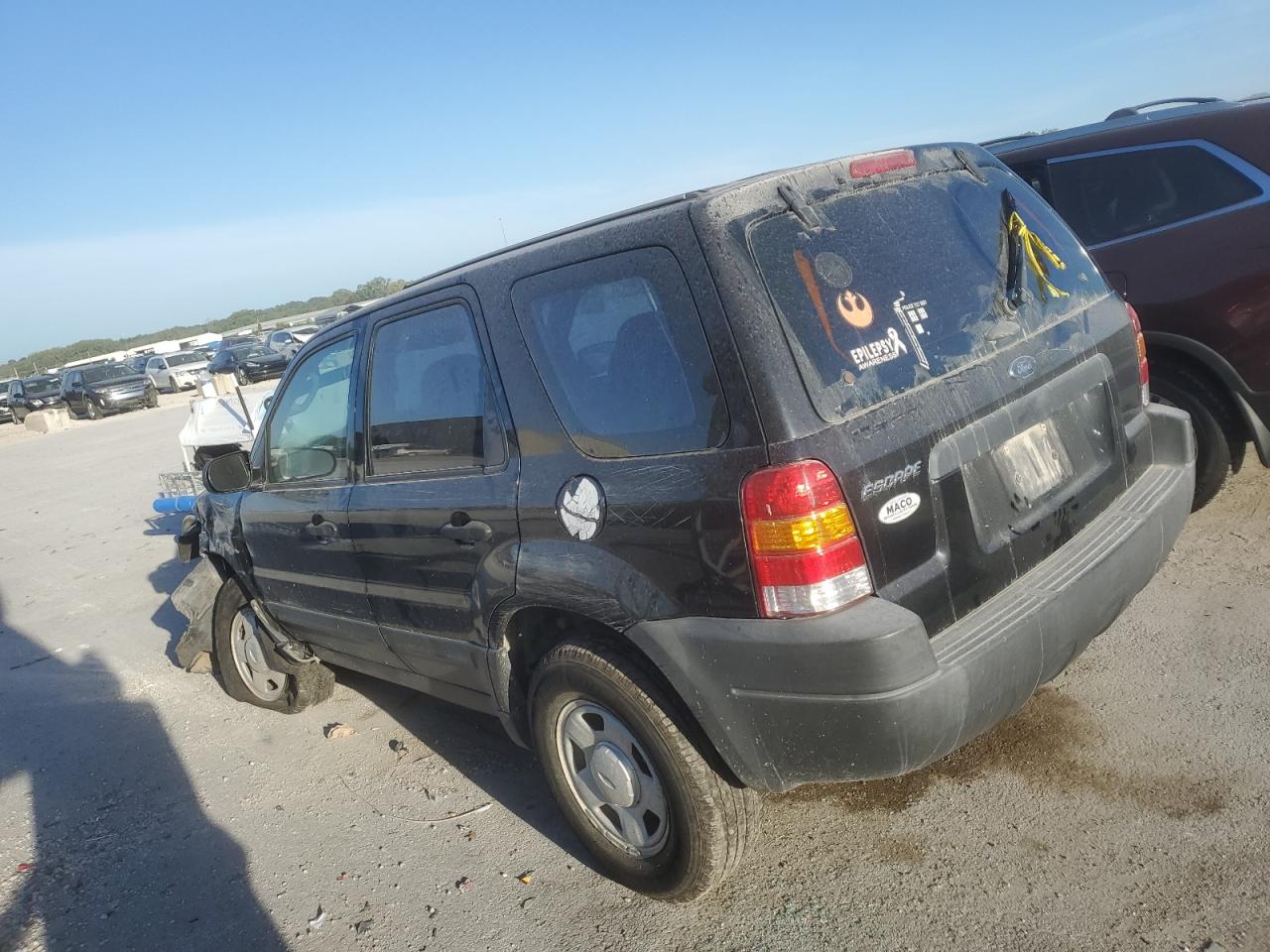 Lot #2872165755 2004 FORD ESCAPE XLS