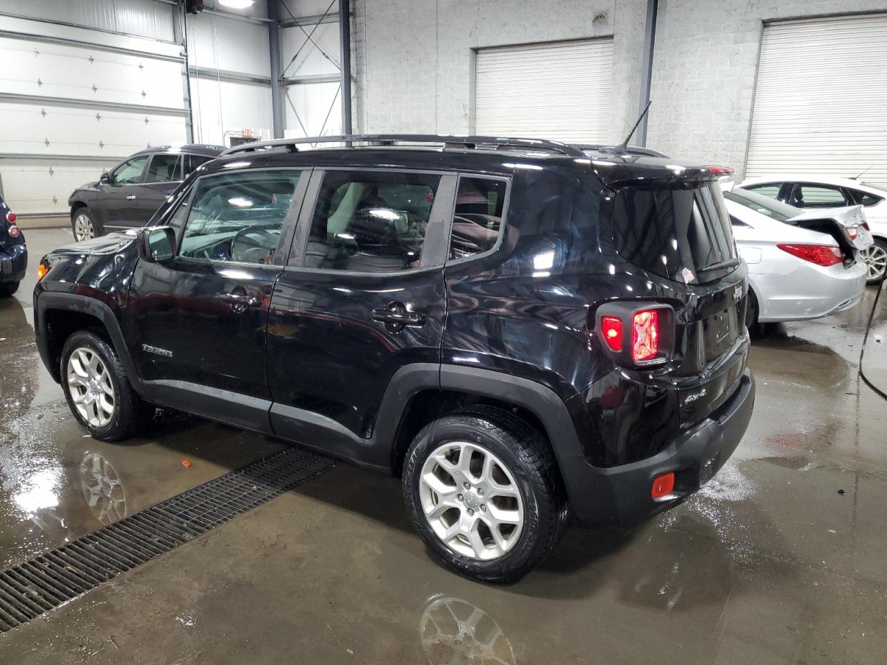 Lot #2921340830 2017 JEEP RENEGADE L