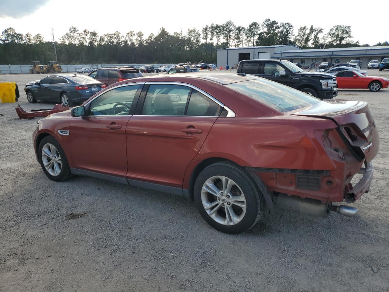 Lot #2909610387 2014 FORD TAURUS SEL