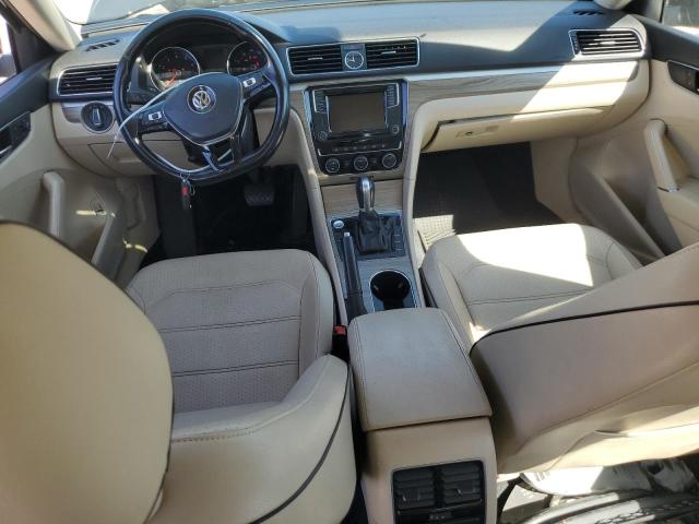 2017 VOLKSWAGEN PASSAT SE - 1VWBT7A37HC070684