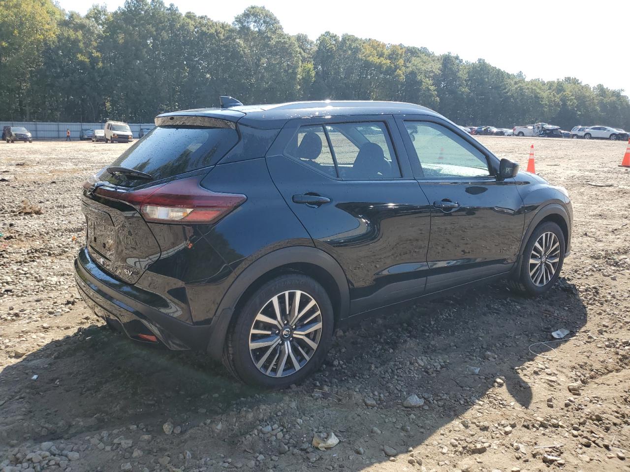 Lot #2935648845 2021 NISSAN KICKS SV