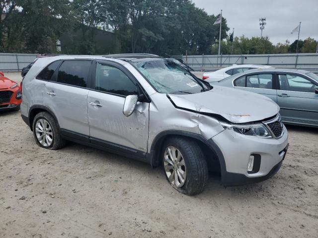 VIN 5XYKUDA76FG619401 2015 KIA Sorento, EX no.4