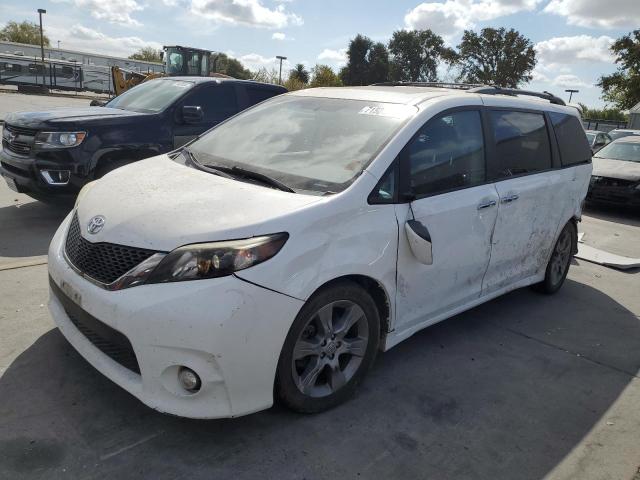 VIN 5TDXK3DC2ES493747 2014 Toyota Sienna, Sport no.1