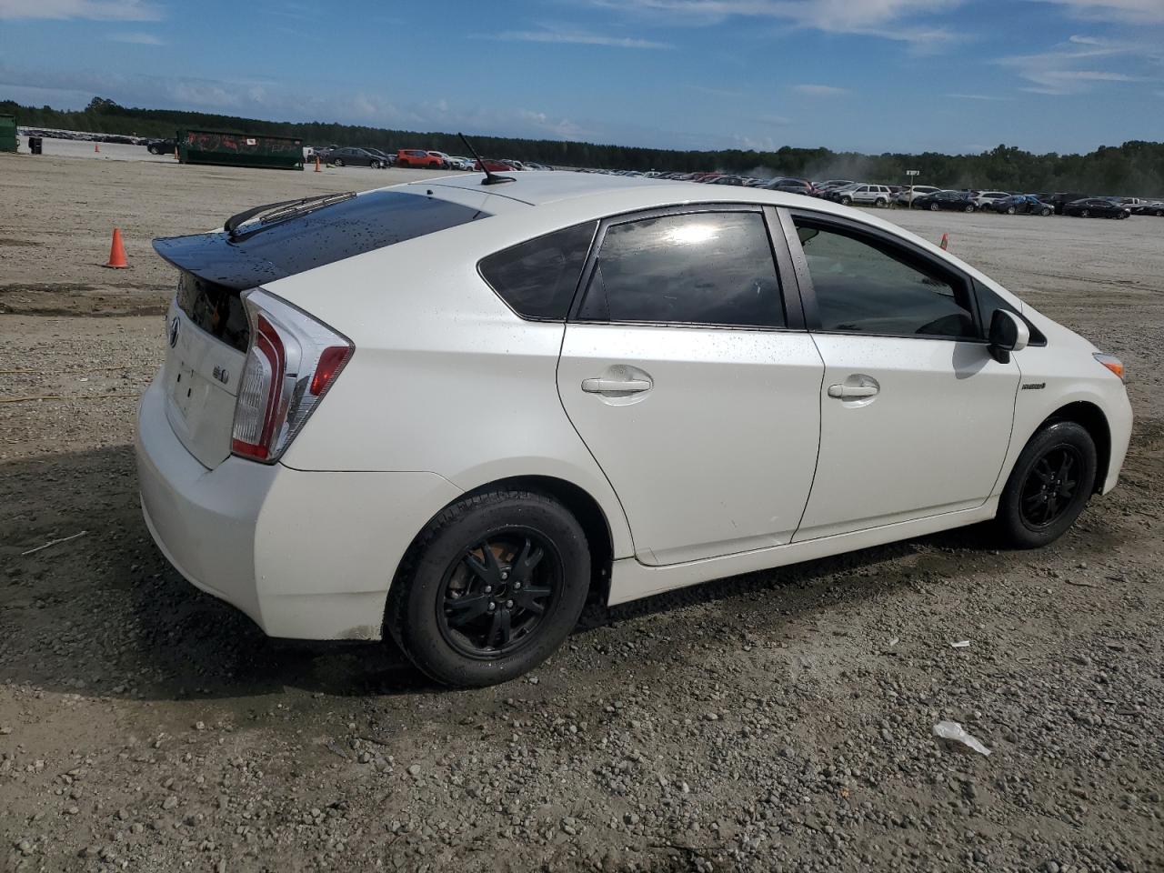 Lot #2907623643 2015 TOYOTA PRIUS