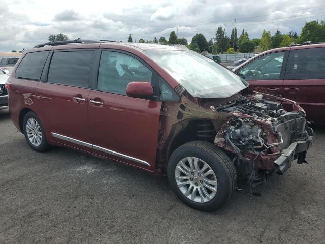 VIN 5TDYK3DC8FS584656 2015 Toyota Sienna, Xle no.4