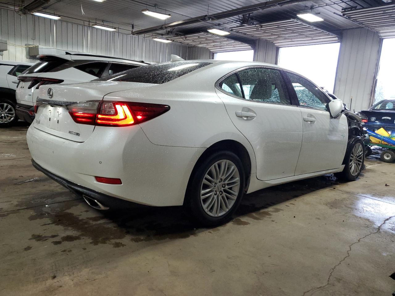 Lot #3026110123 2016 LEXUS ES 350