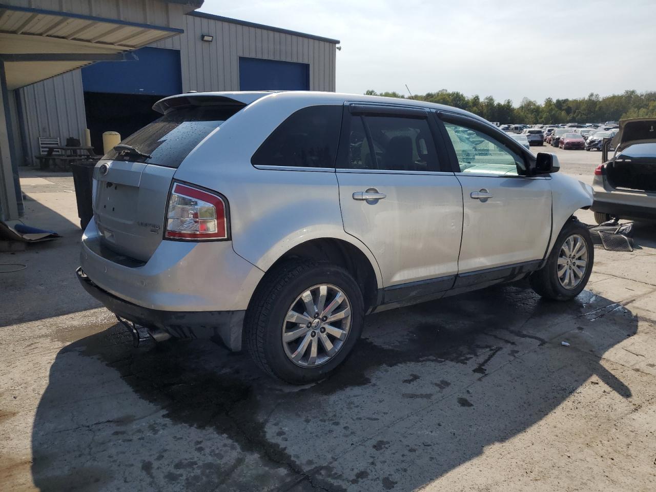 Lot #3030636179 2010 FORD EDGE LIMIT