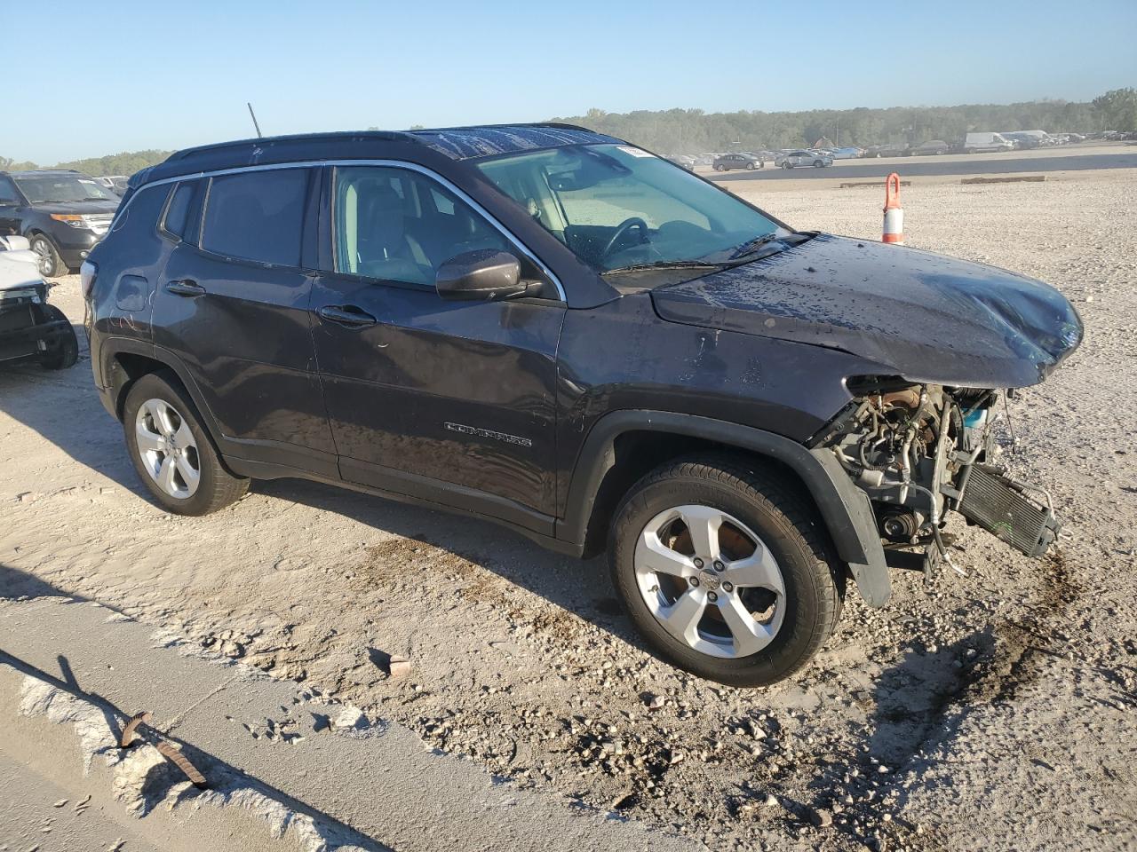 Lot #2924213379 2018 JEEP COMPASS LA