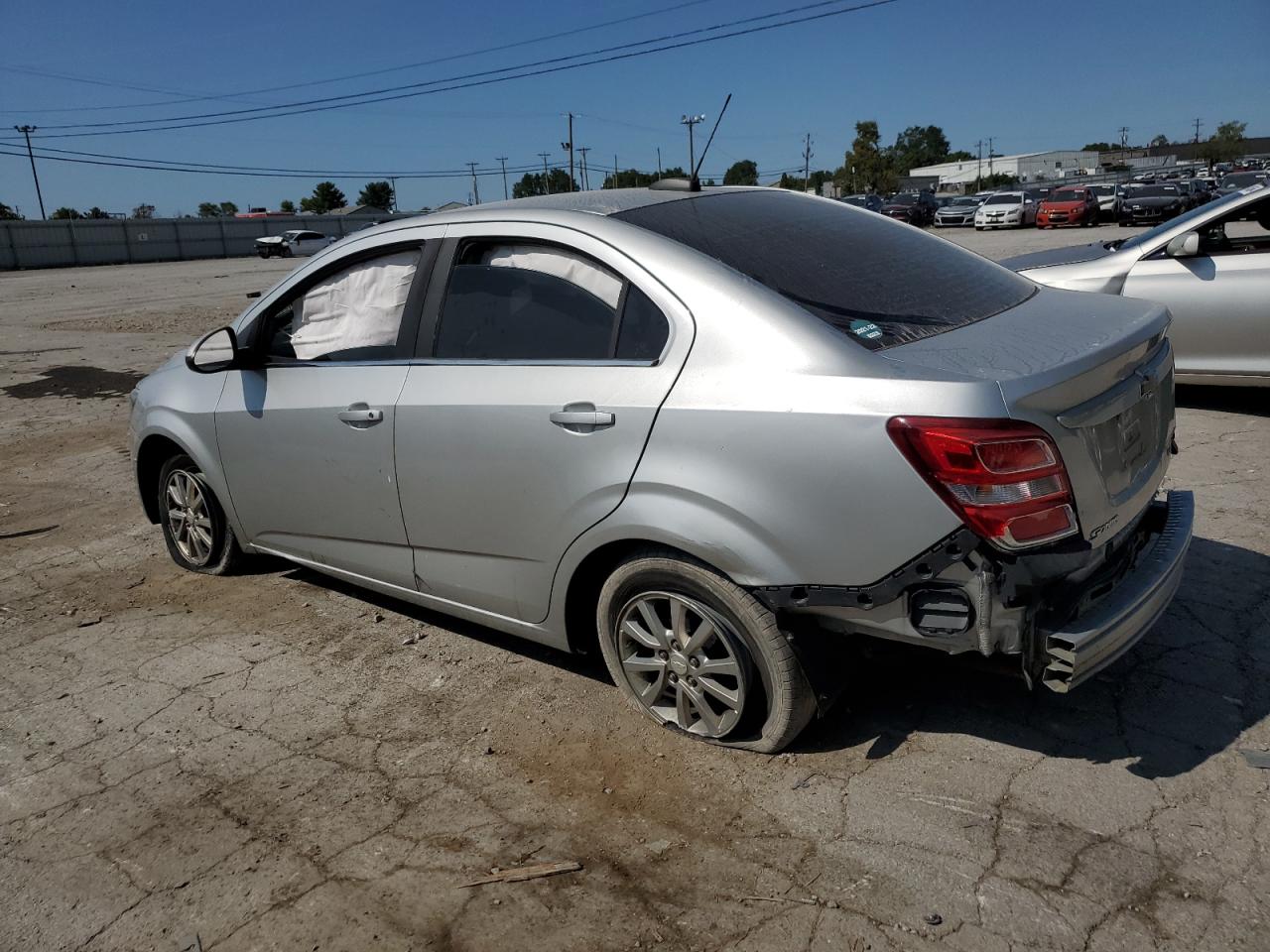 Lot #2952901873 2017 CHEVROLET SONIC LT