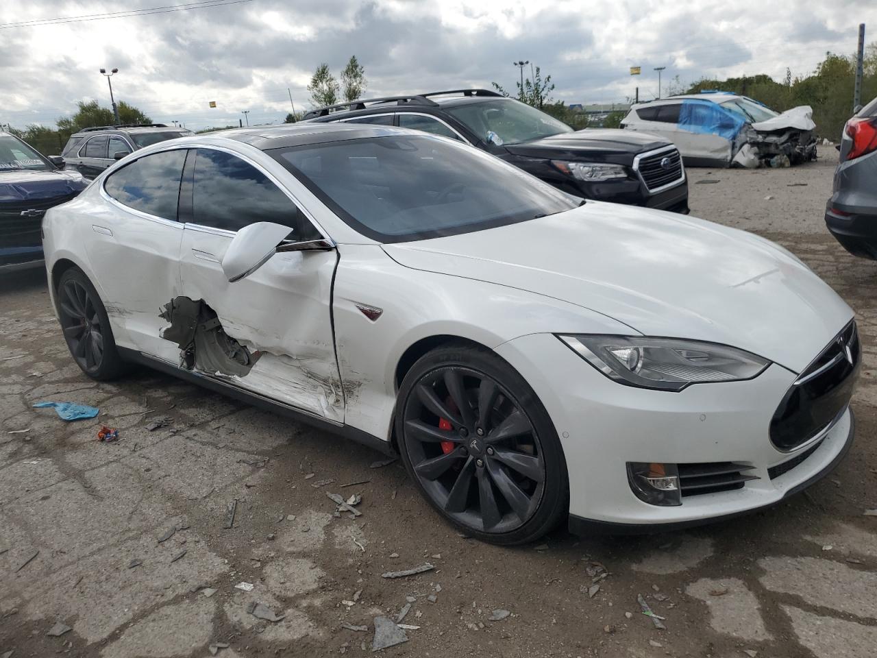 Tesla Model s 2015