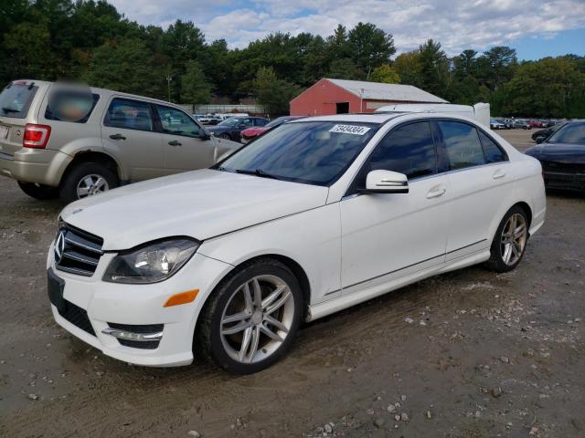 VIN WDDGF8AB0ER324408 2014 Mercedes-Benz C-Class, 3... no.1