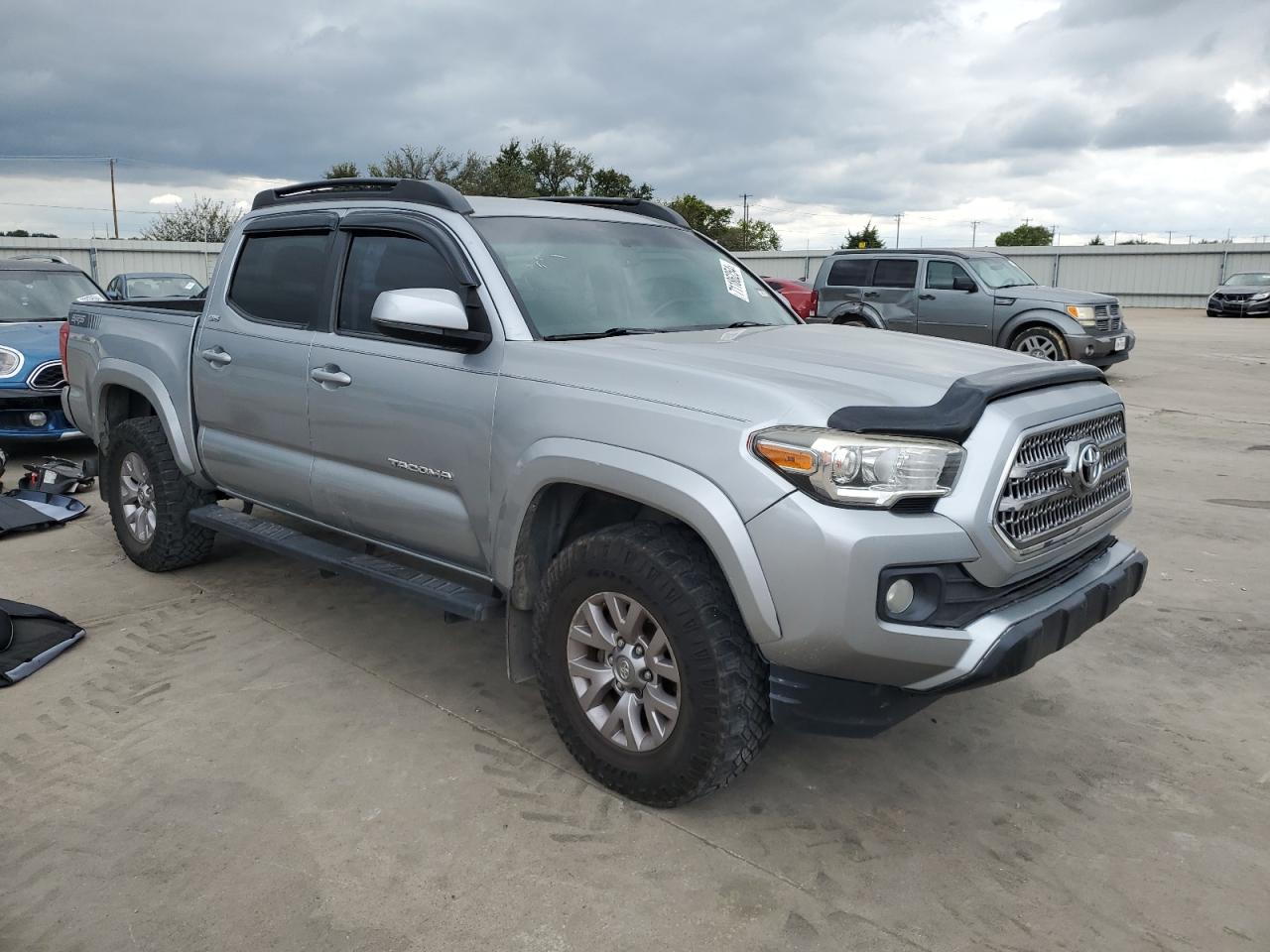 Lot #2828260935 2017 TOYOTA TACOMA DOU