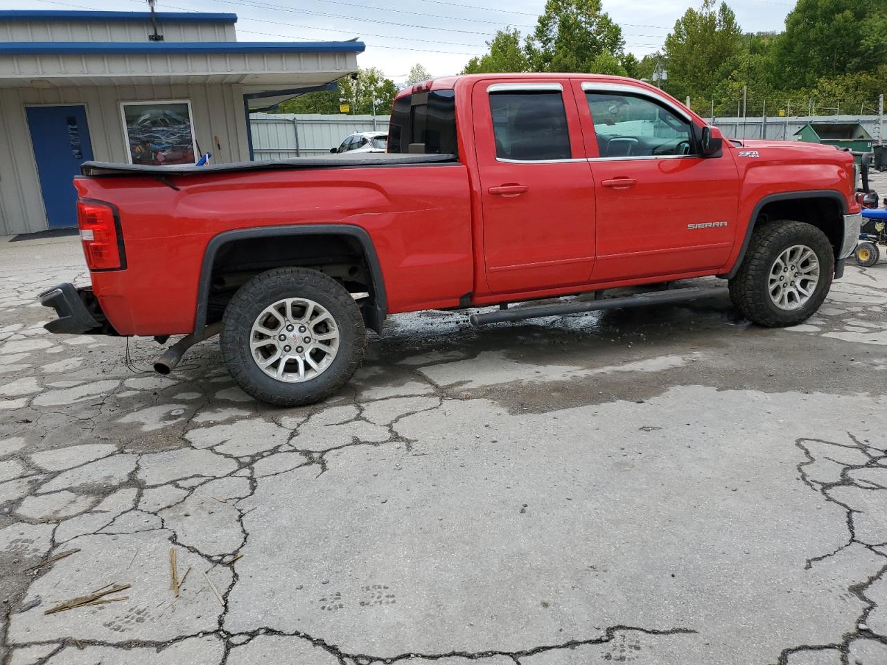 GMC SIERRA K1500 SLE