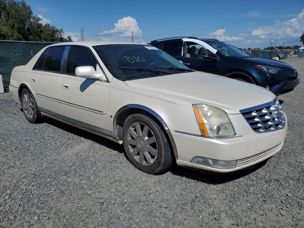 Lot #3045795652 2008 CADILLAC DTS