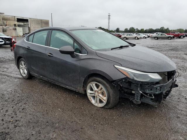 Vin: 1g1be5sm3h7145682, lot: 73298414, chevrolet cruze lt 20174