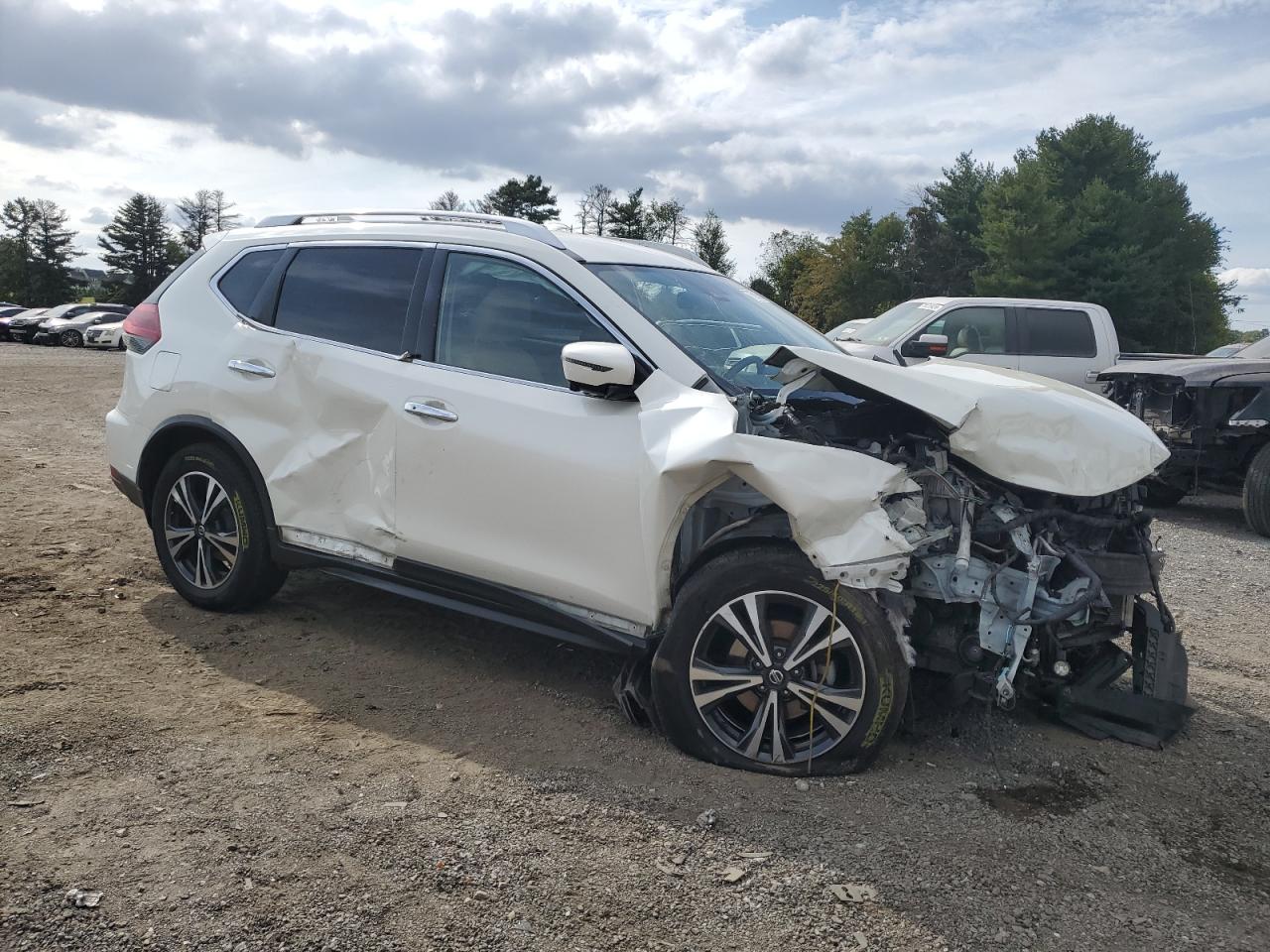 Lot #2962553827 2019 NISSAN ROGUE S