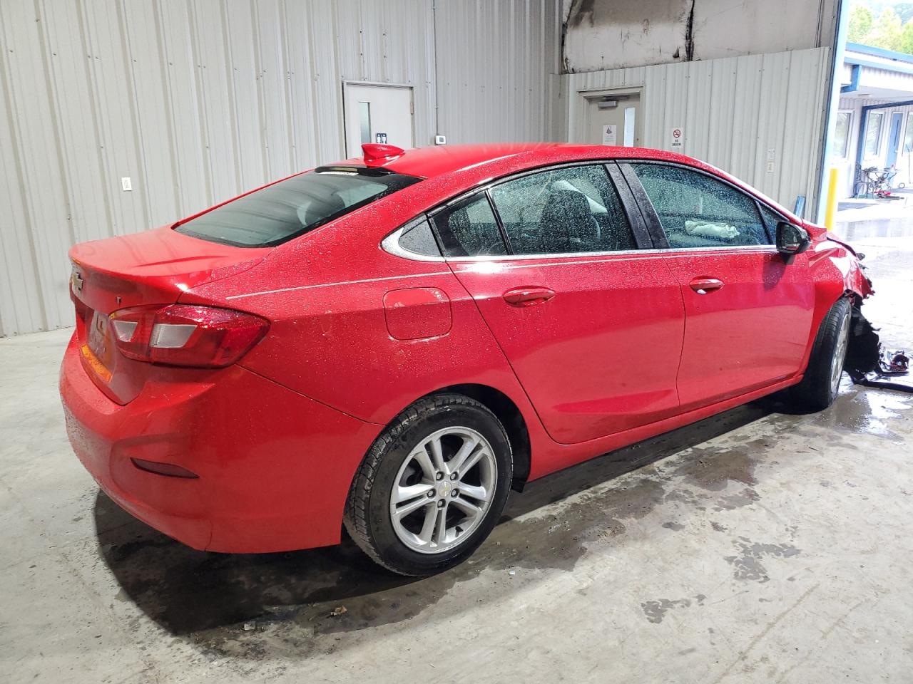 Lot #2895582437 2017 CHEVROLET CRUZE LT