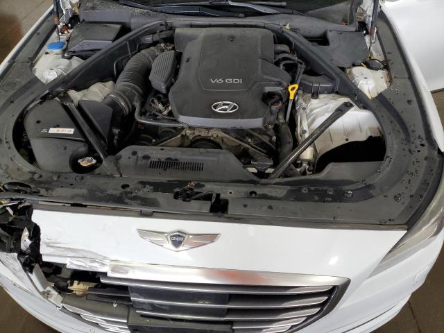 2015 HYUNDAI GENESIS 3. - KMHGN4JE4FU023439