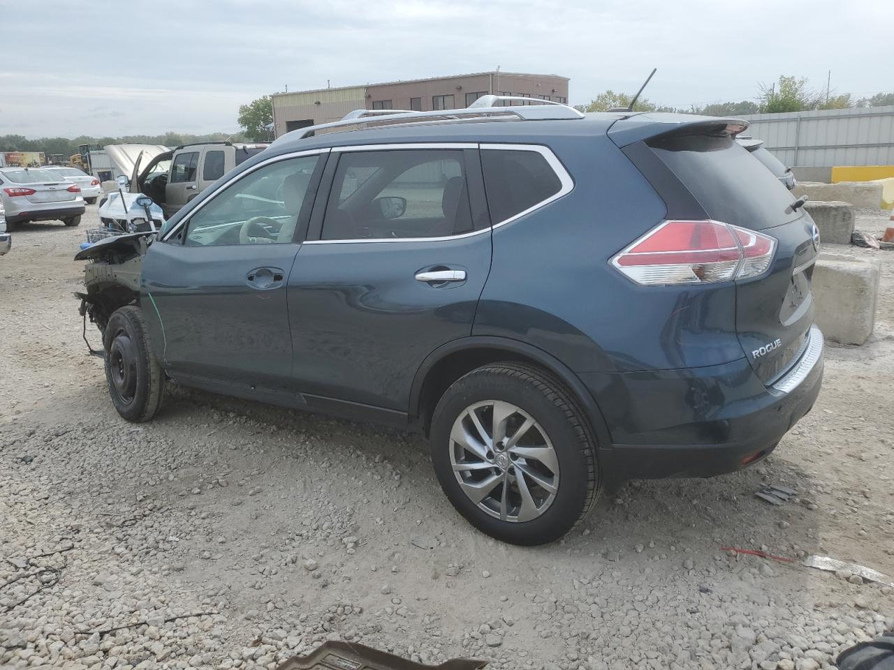 Lot #2938434195 2014 NISSAN ROGUE S