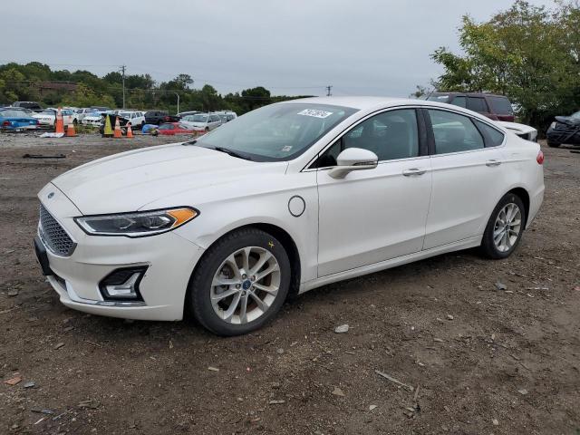 VIN 3FA6P0SU2KR218052 2019 Ford Fusion, Titanium no.1