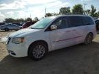 CHRYSLER TOWN & COU photo