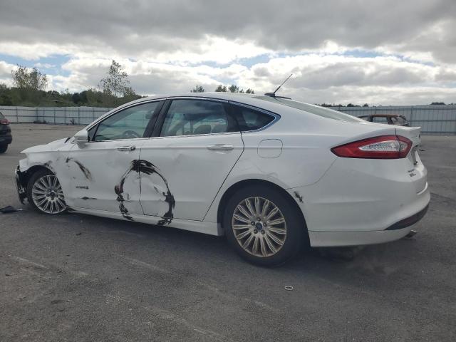 VIN 3FA6P0LU4FR214086 2015 Ford Fusion, Se Hybrid no.2