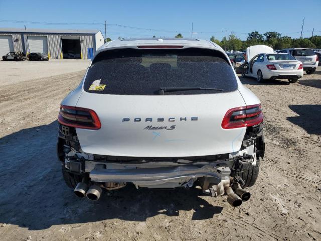 VIN WP1AB2A54HLB21157 2017 Porsche Macan, S no.6