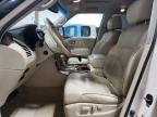 INFINITI QX56 photo