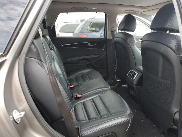 2019 KIA SORENTO EX - 5XYPH4A56KG469213