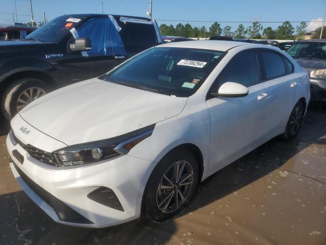 VIN 3KPF24AD0NE458374 2022 KIA Forte, FE no.1