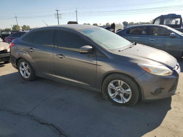 VIN 1FADP3F29DL245235 2013 Ford Focus, SE no.4