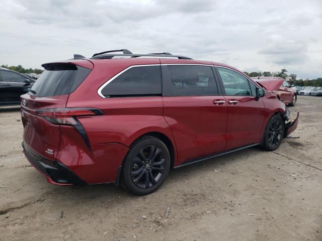 2022 TOYOTA SIENNA XSE - 5TDDRKEC3NS077956