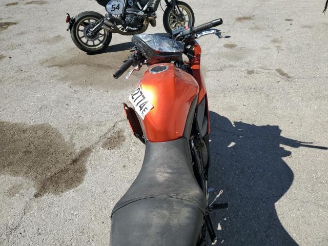 2011 KAWASAKI EX650 C - JKAEXEC15BDA67642