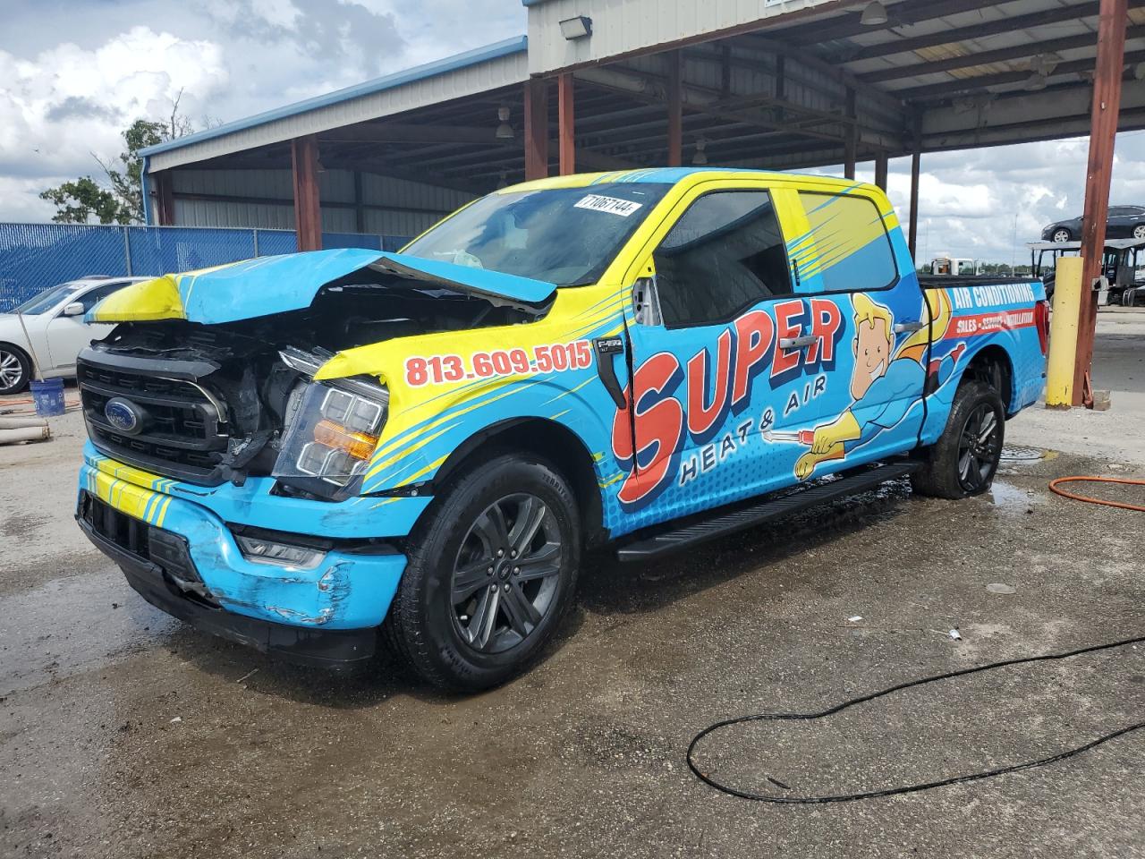 FORD F-150 SUPERCREW
