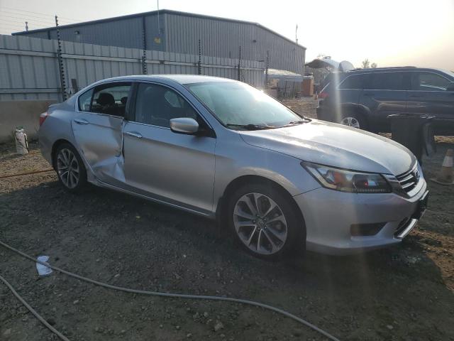 VIN 1HGCR2F56FA130743 2015 Honda Accord, Sport no.4