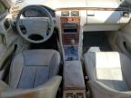 MERCEDES-BENZ E 320 photo