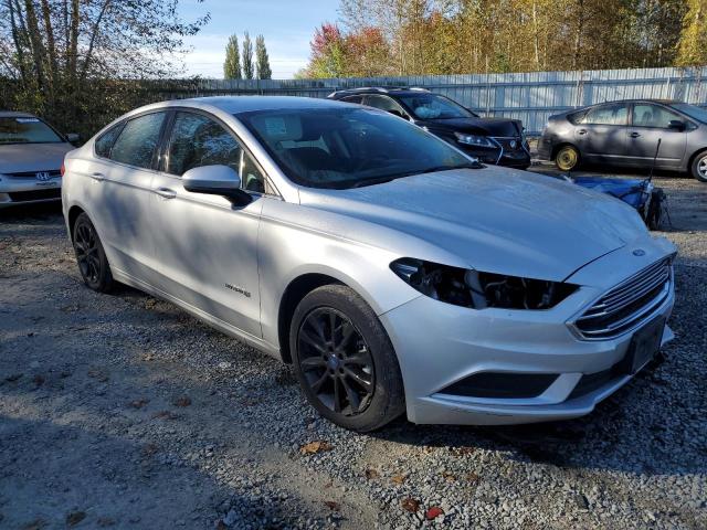 VIN 3FA6P0LUXHR110947 2017 Ford Fusion, Se Hybrid no.4