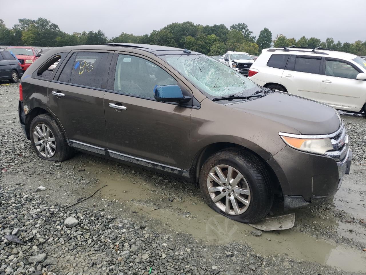 Lot #2856913228 2011 FORD EDGE SEL