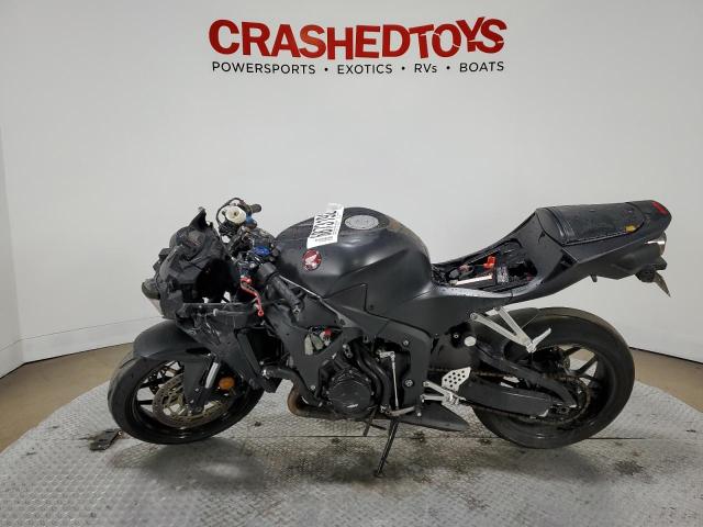 2020 HONDA CBR600 RR - JH2PC40J2LK600301