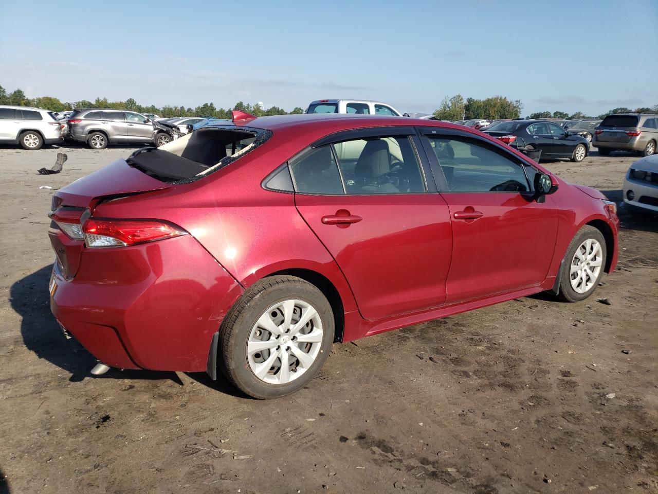 Lot #2979247969 2022 TOYOTA COROLLA LE