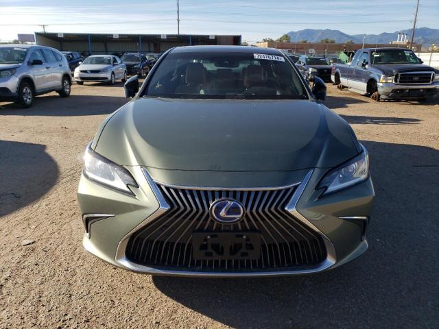 VIN 58AEA1C11MU001819 2021 LEXUS ES300 no.5