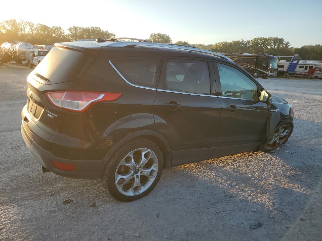 Lot #2907273155 2013 FORD ESCAPE TIT