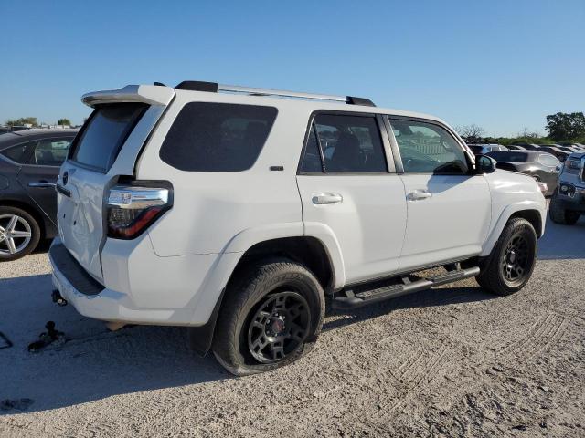 2022 TOYOTA 4RUNNER SR - JTEMU5JR5N5980301