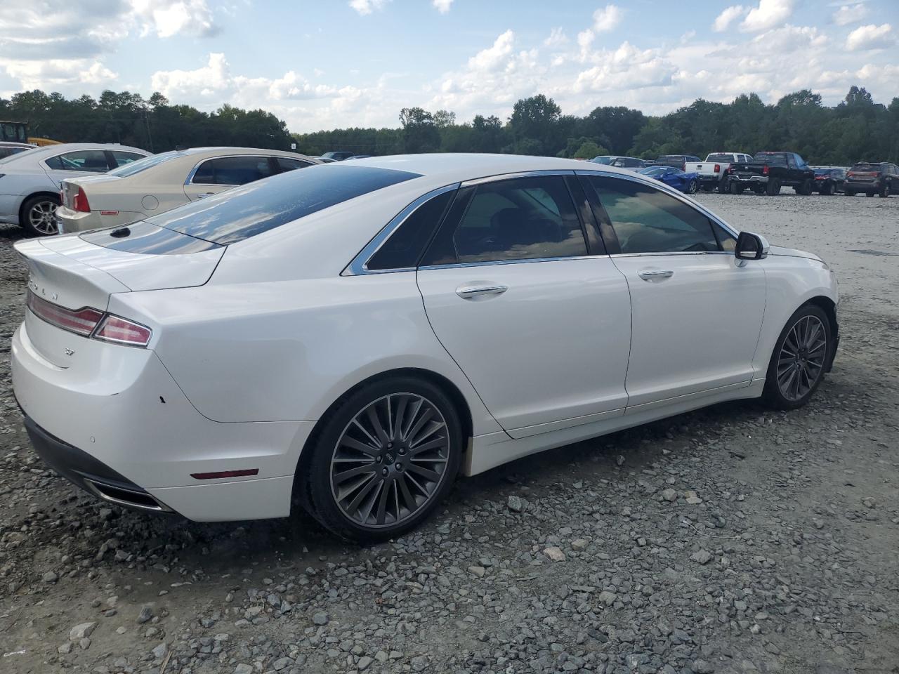 Lot #2928711825 2015 LINCOLN MKZ