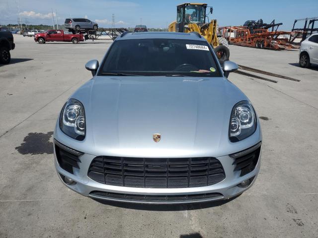 VIN WP1AA2A56HLB83730 2017 PORSCHE MACAN no.5