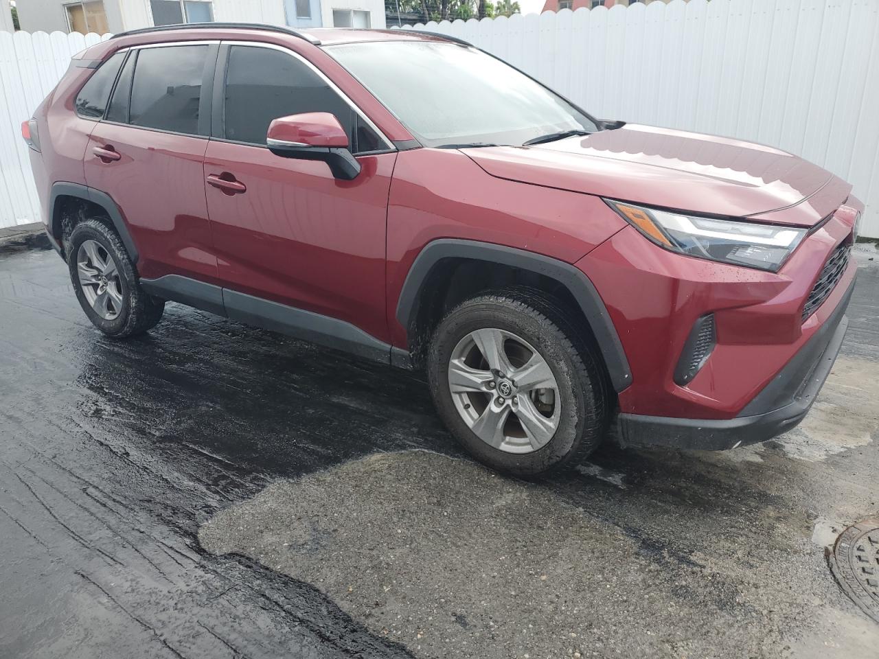 Lot #3029355688 2022 TOYOTA RAV4 XLE