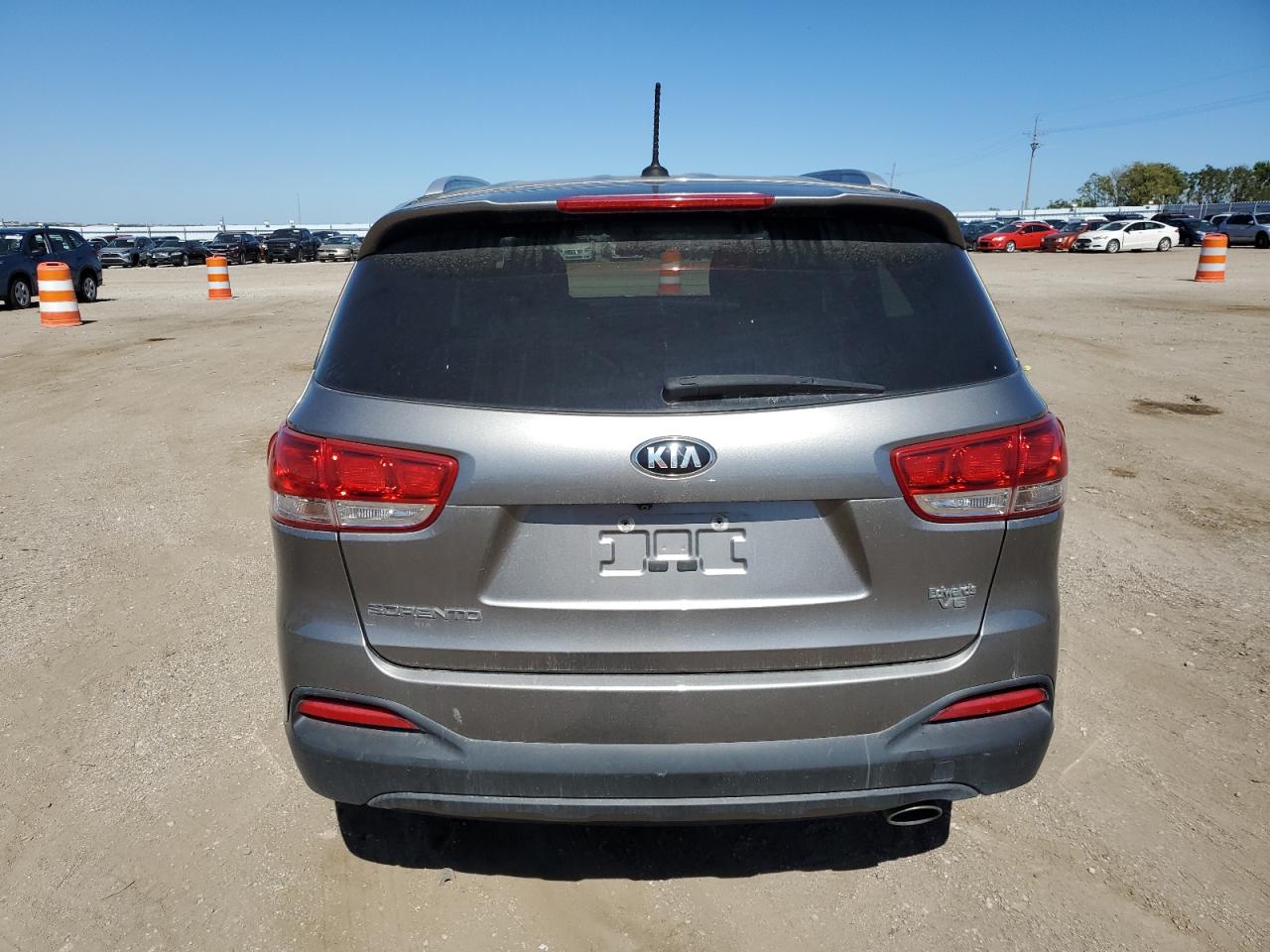 Lot #3024672684 2017 KIA SORENTO LX