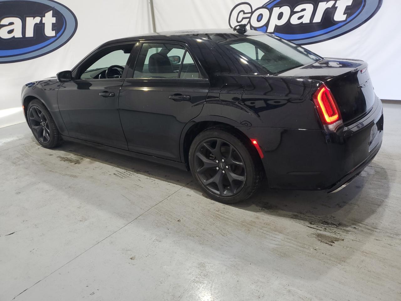 Lot #2898300923 2021 CHRYSLER 300 S